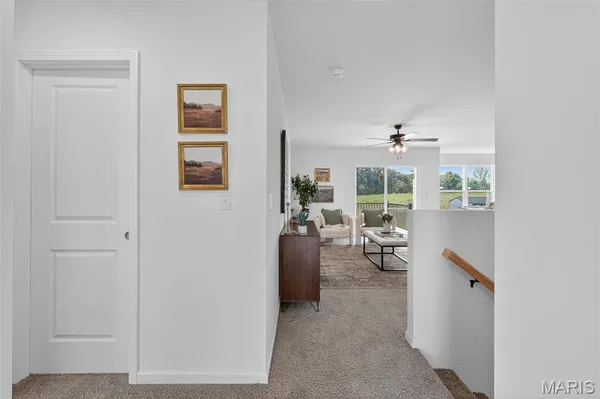 $324,900 | 826 Glenbriar Drive, Waterloo, IL 62298