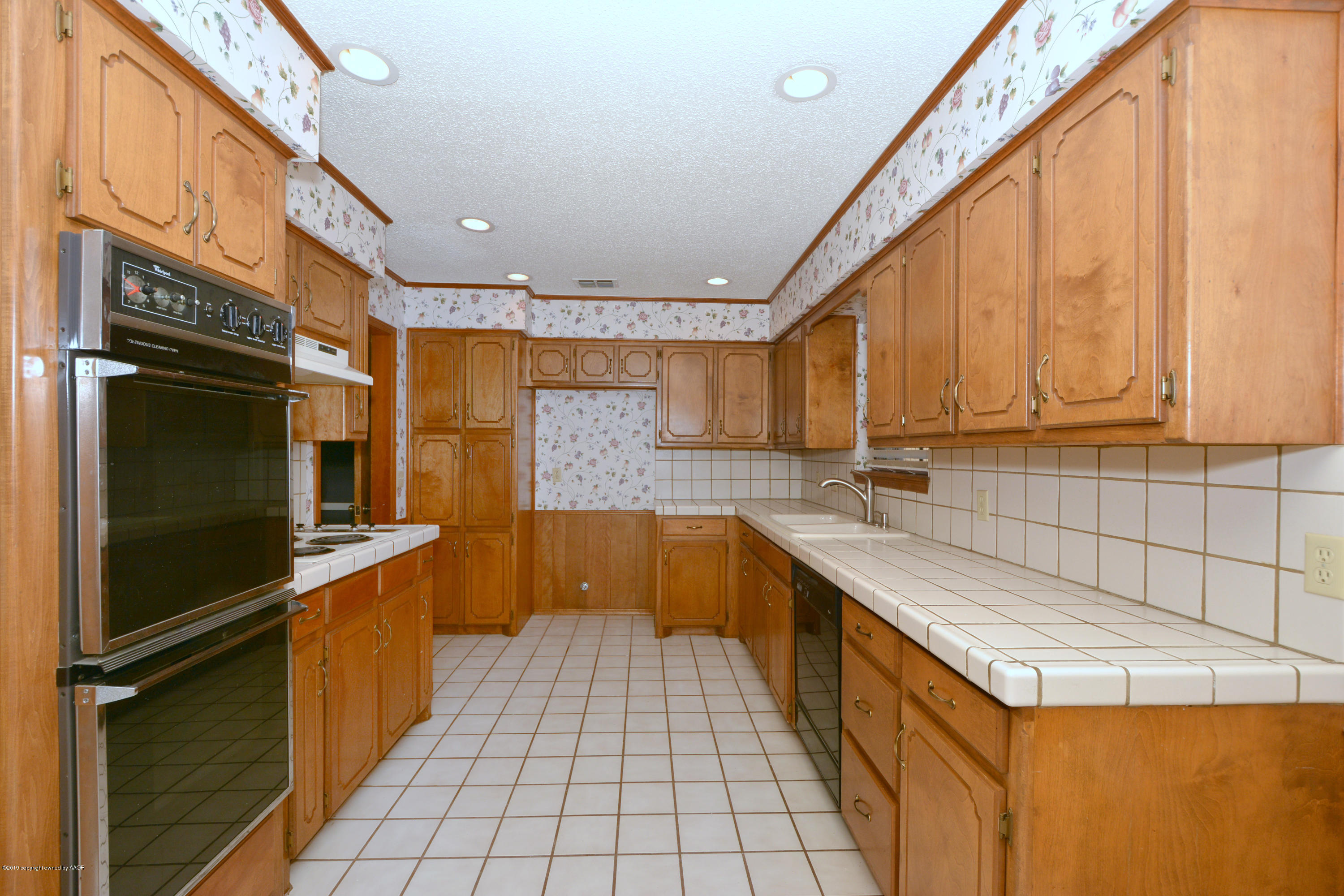 3309 Reeder Drive Amarillo, TX 79121 - Photo 6 of 25 6 Kitchen