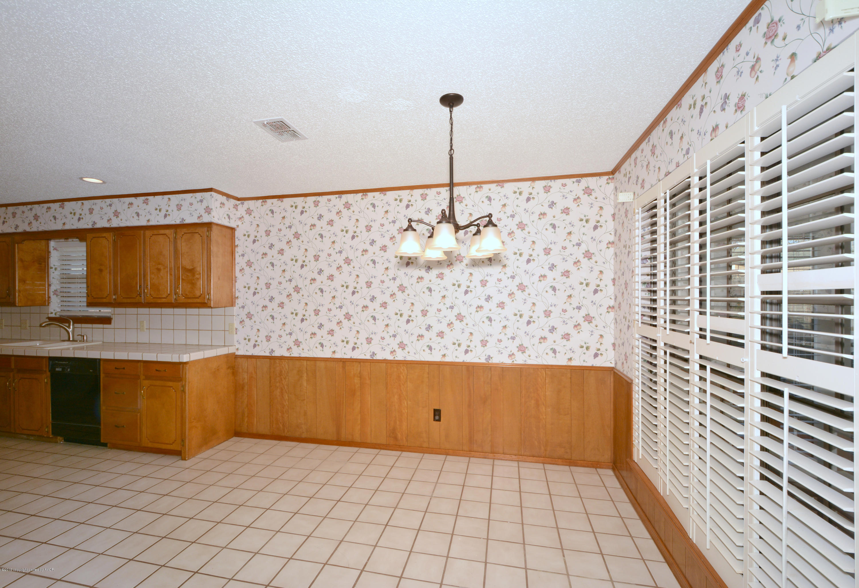 3309 Reeder Drive Amarillo, TX 79121 - Photo 9 of 25 9 Dining Area
