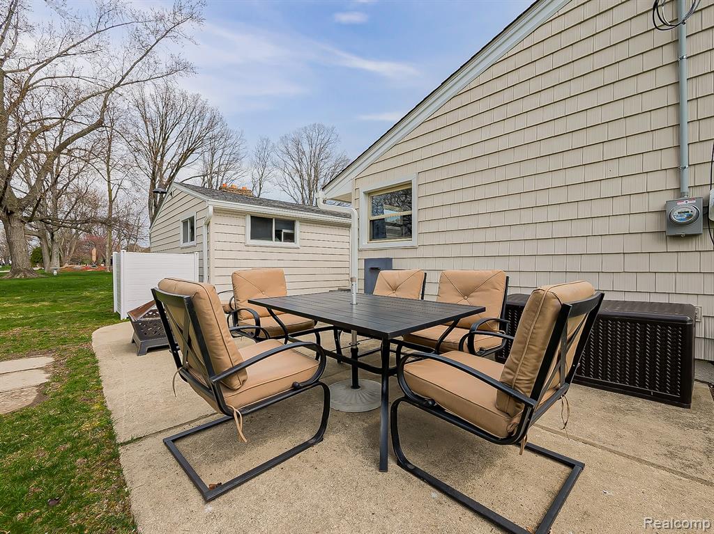 28600 Southpointe Road Grosse Ile, MI 48138 - Photo 31 of 35 Gallery Image 31
