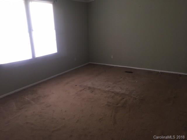 718 Spring Pointe Drive Stony Point, NC 28678 - Photo 12 of 20 Gallery Image 12