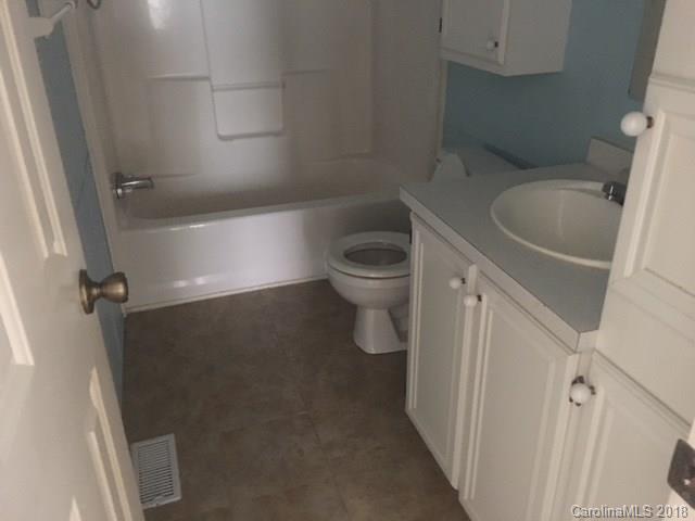 718 Spring Pointe Drive Stony Point, NC 28678 - Photo 9 of 20 Gallery Image 9