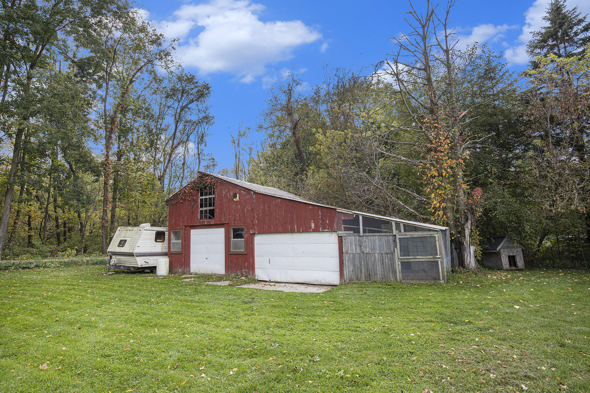 3510 Parmalee Road Freeport, MI 49325 - Photo 35 of 44 Barn