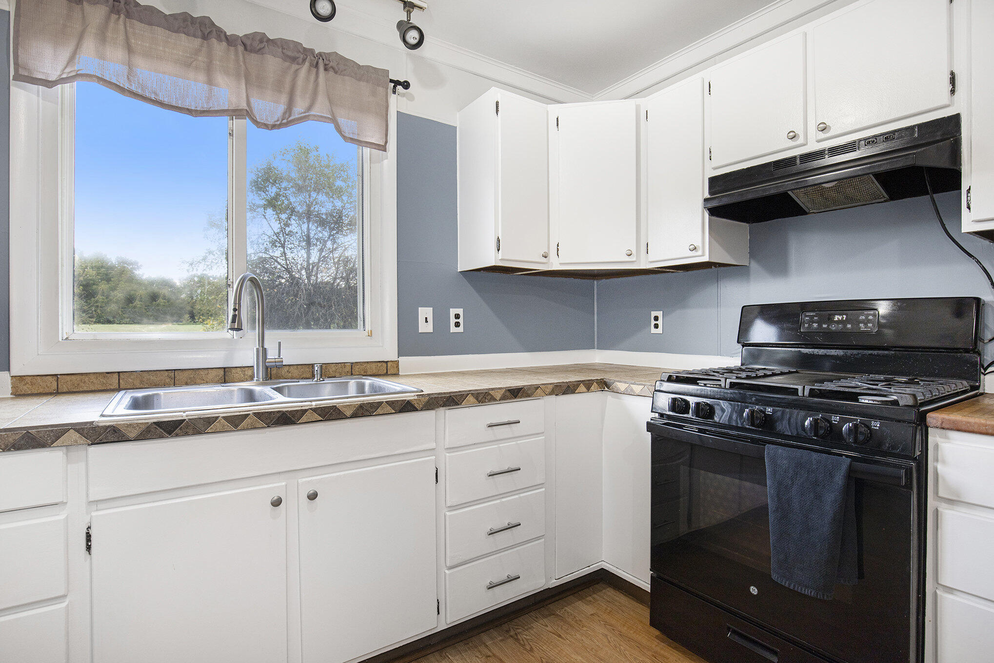 3510 Parmalee Road Freeport, MI 49325 - Photo 7 of 44 Kitchen