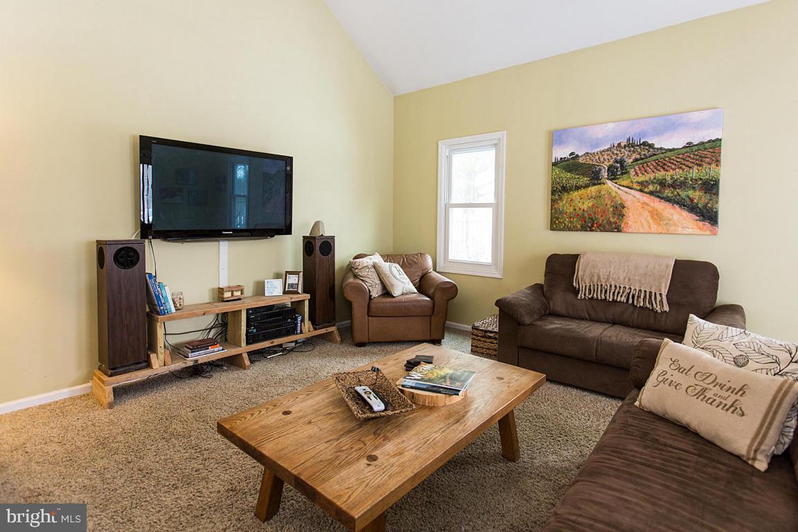 1948 Wilderness Road Lancaster, PA 17603 - Photo 11 of 39 Gallery Image 11