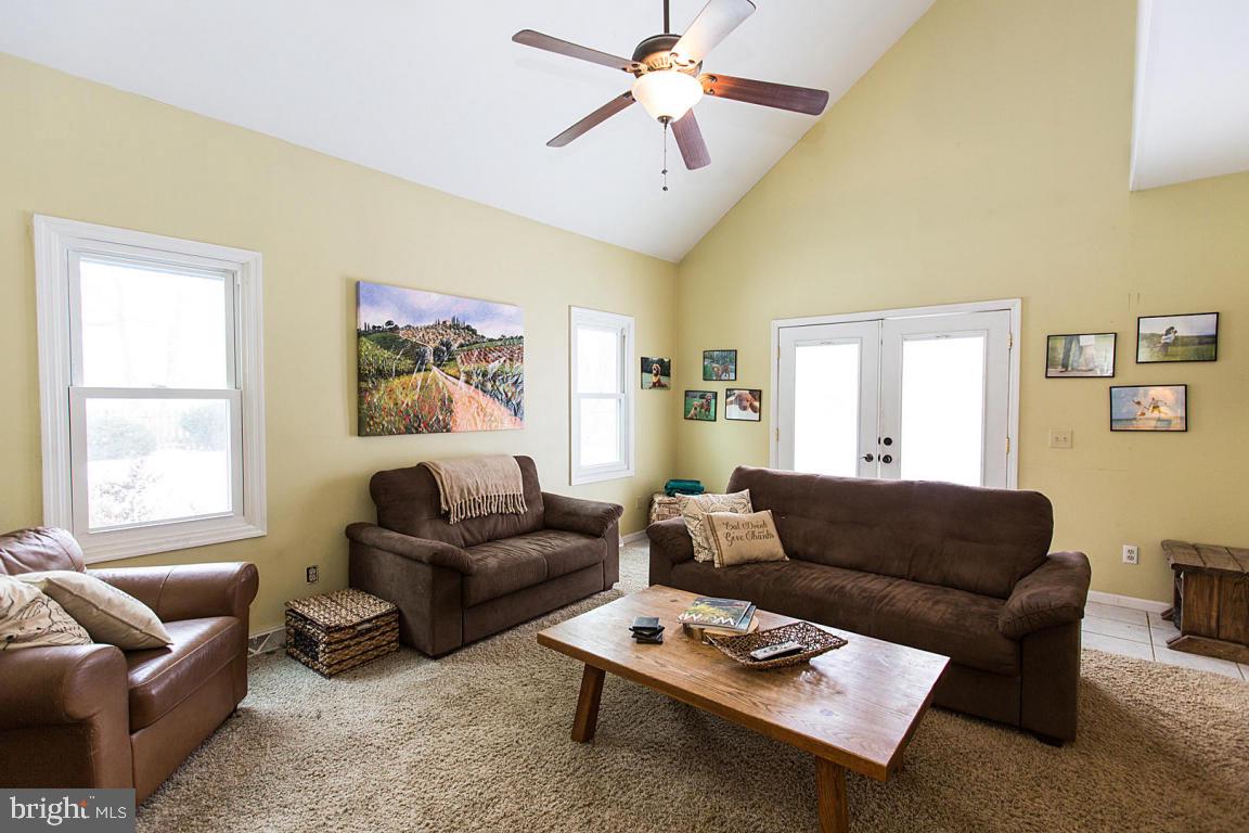 1948 Wilderness Road Lancaster, PA 17603 - Photo 12 of 39 Gallery Image 12