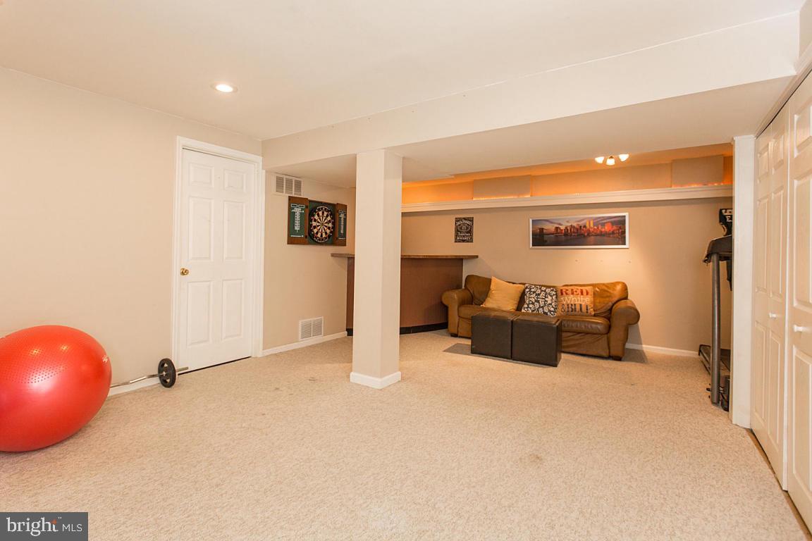 1948 Wilderness Road Lancaster, PA 17603 - Photo 22 of 39 Gallery Image 22