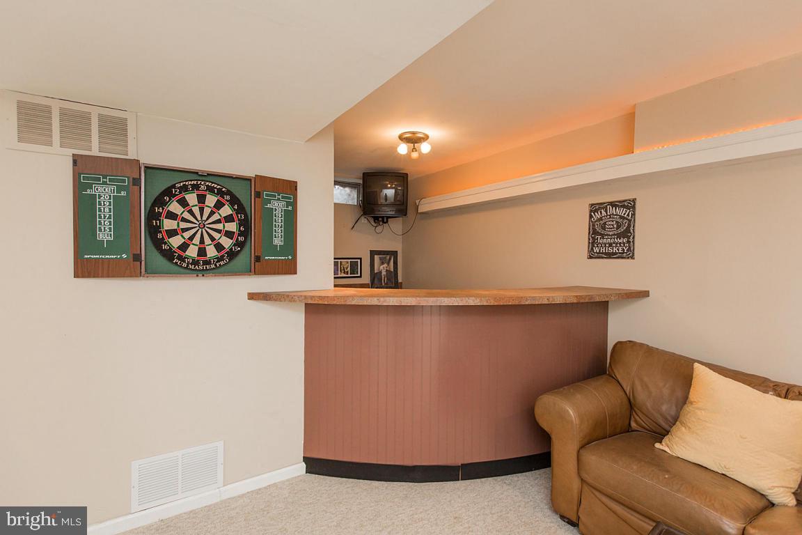 1948 Wilderness Road Lancaster, PA 17603 - Photo 25 of 39 Gallery Image 25