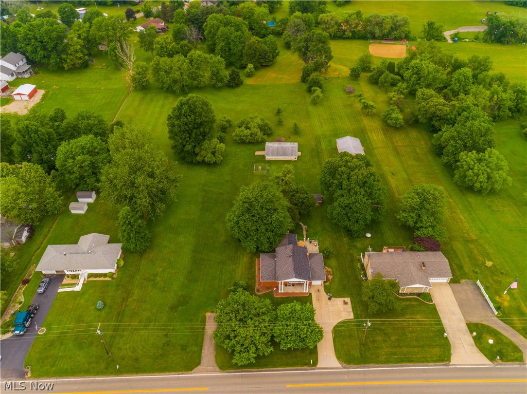 6867 Navarre Road Southwest Massillon, OH 44646 - Photo 33 of 35