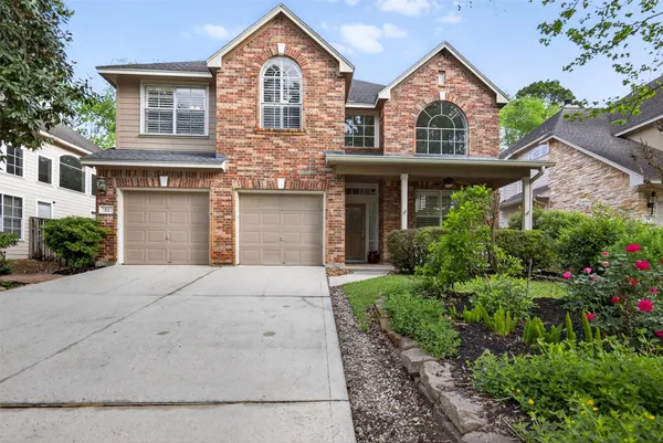 $650,000 | 22 Fortuneberry Place, The Woodlands, TX 77382