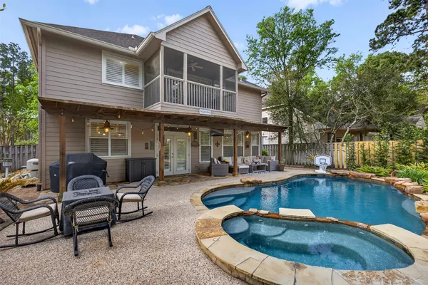 $650,000 | 22 Fortuneberry Place, The Woodlands, TX 77382