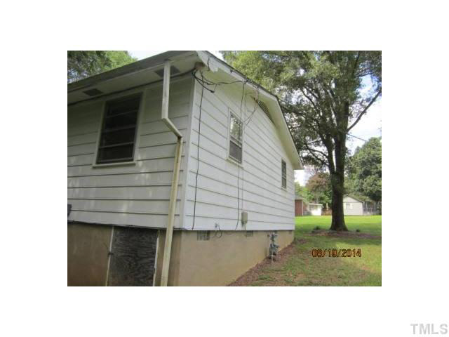 24 Gates Street Roxboro, NC 27573 - Photo 2 of 12