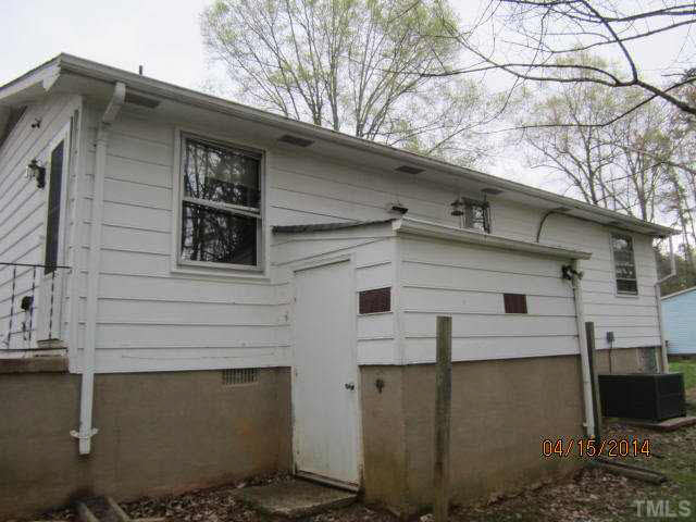 24 Gates Street Roxboro, NC 27573 - Photo 3 of 12