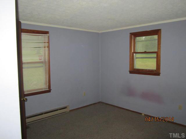 24 Gates Street Roxboro, NC 27573 - Photo 10 of 12