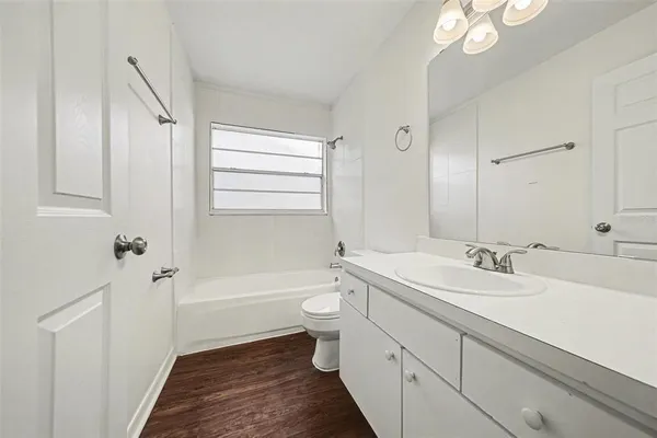 $344,900 | 321 Sterling Lake Drive, Ocoee, FL 34761