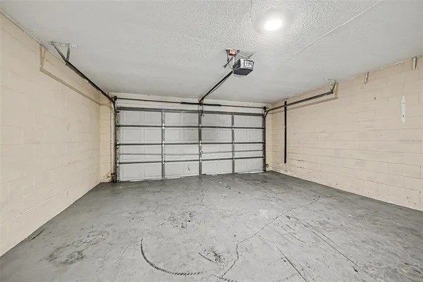 $344,900 | 321 Sterling Lake Drive, Ocoee, FL 34761