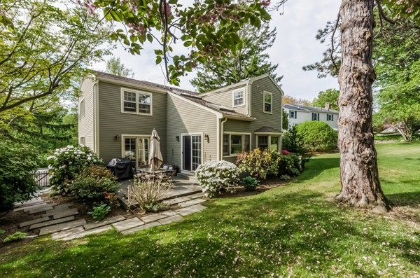 32 Flint Street Marblehead, MA 01945 - Photo 26 of 26 Gallery Image 26