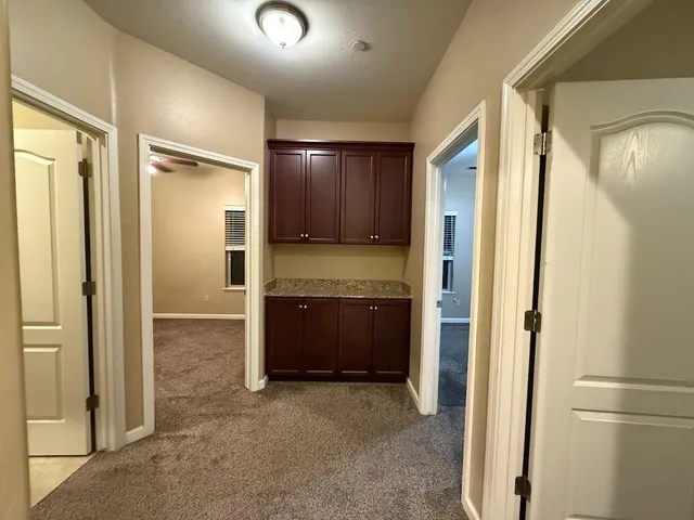 $2,450 | 39 North Post Avenue, Sanger, CA 93657