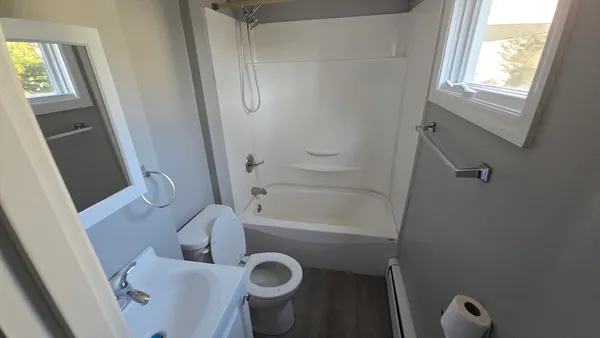 $1,800 | 5 East Street, Unit 1, Ware, MA 01082