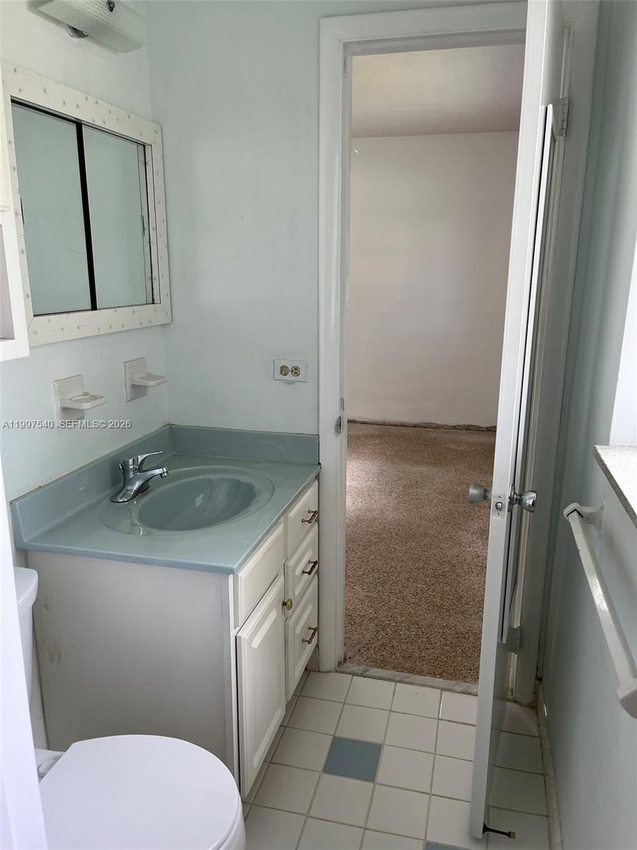 9775 Southwest 78th Street Miami, FL 33173 - Photo 12 of 14
