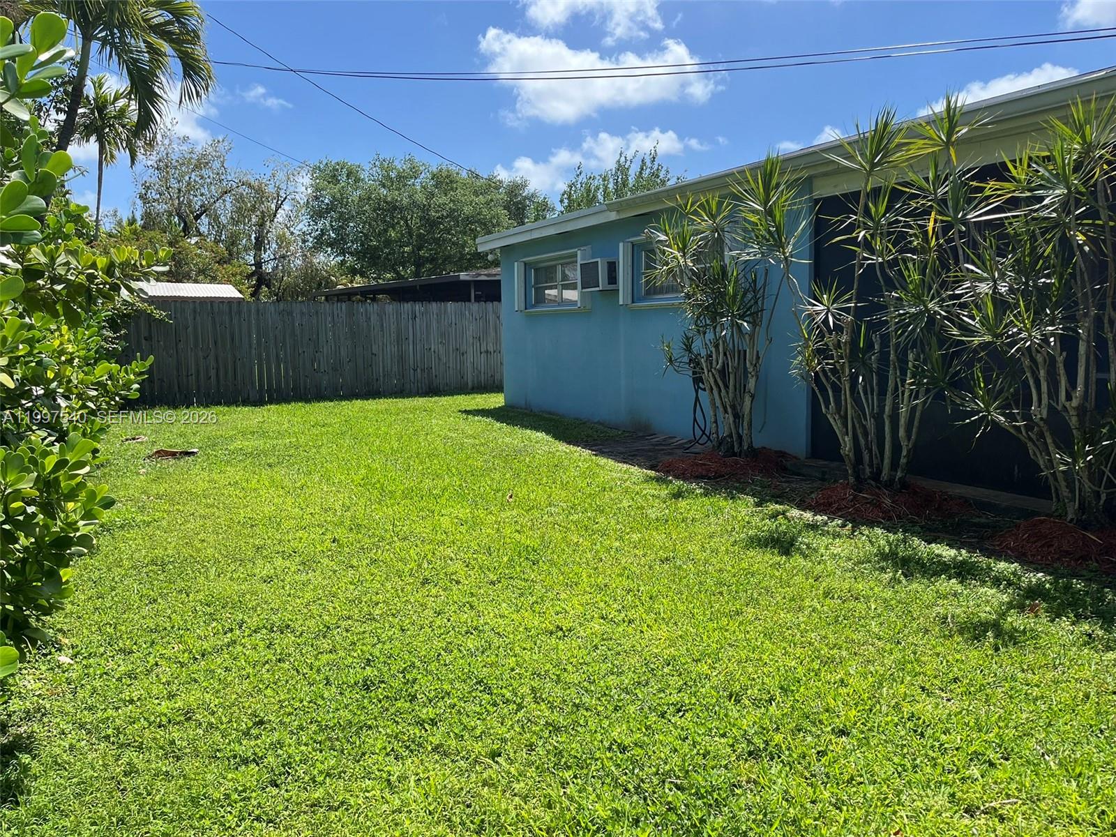 9775 Southwest 78th Street Miami, FL 33173 - Photo 13 of 14