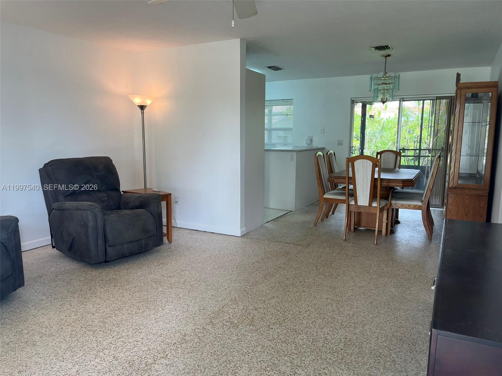 9775 Southwest 78th Street Miami, FL 33173 - Photo 4 of 14