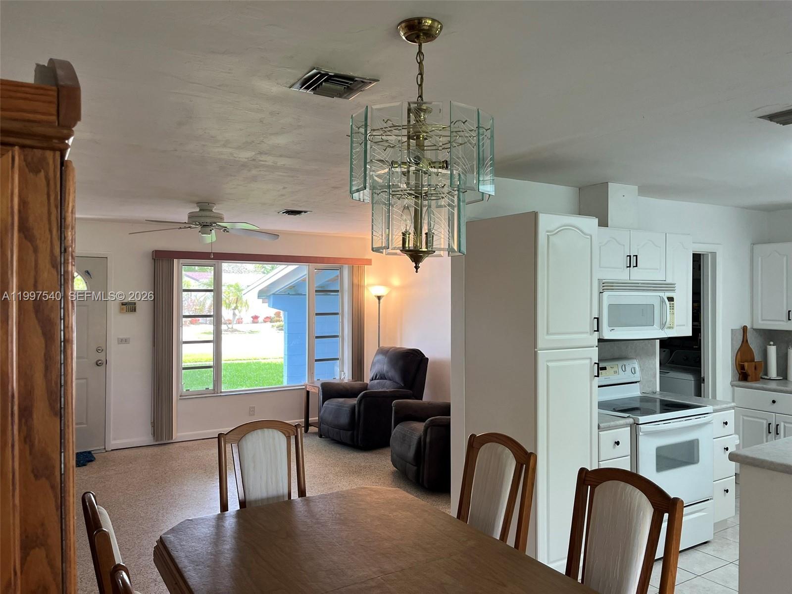9775 Southwest 78th Street Miami, FL 33173 - Photo 5 of 14