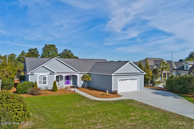 $875,000 | 105 Alexandra Court, Unit AND BOAT SLIP #24, Morehead City, NC 28557