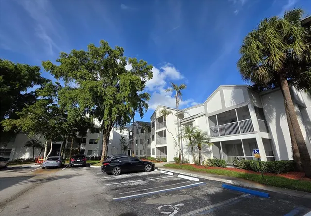 $1,650 | 5672 Rock Island Road, Unit 251, Tamarac, FL 33319
