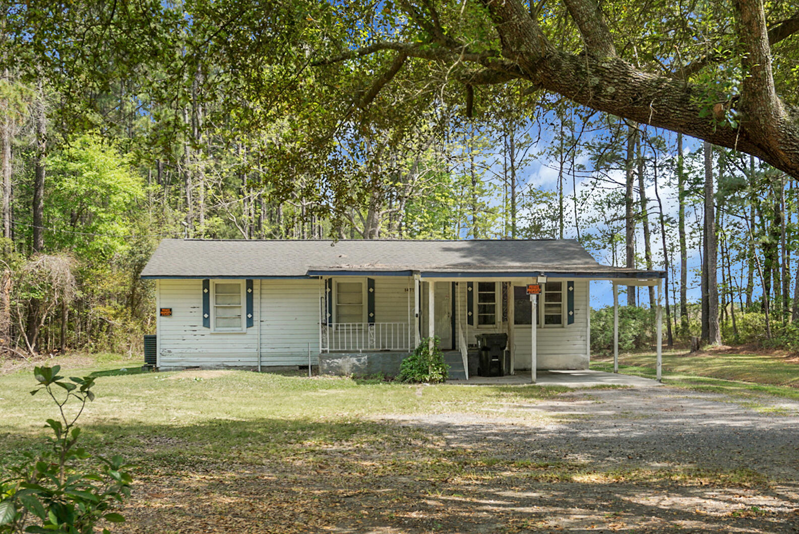 1471 North N Highway Moncks Corner, SC 29461 - Photo 4 of 39 DSC07217