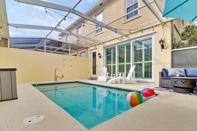 $725,000 | 151 Rivinia Drive, Jupiter, FL 33458