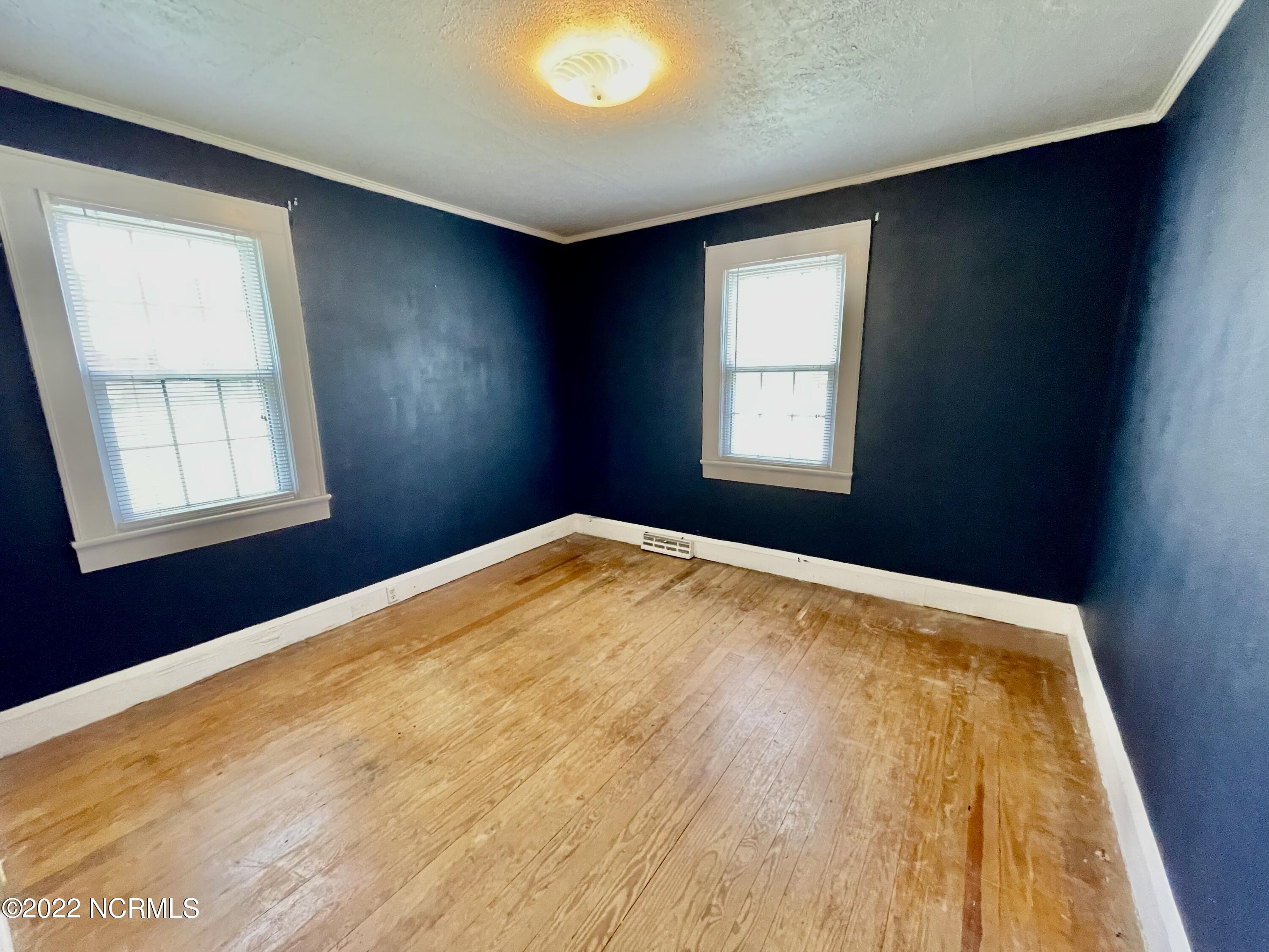 227 Confederate Avenue Rockingham, NC 28379 - Photo 9 of 22 Bedroom 2