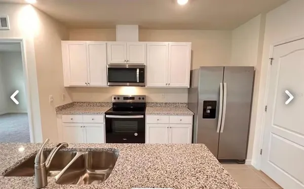 $2,200 | 2073 Doe Run Drive, Davenport, FL 33837