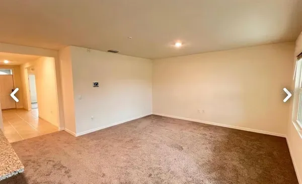 $2,200 | 2073 Doe Run Drive, Davenport, FL 33837