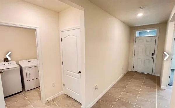 $2,200 | 2073 Doe Run Drive, Davenport, FL 33837