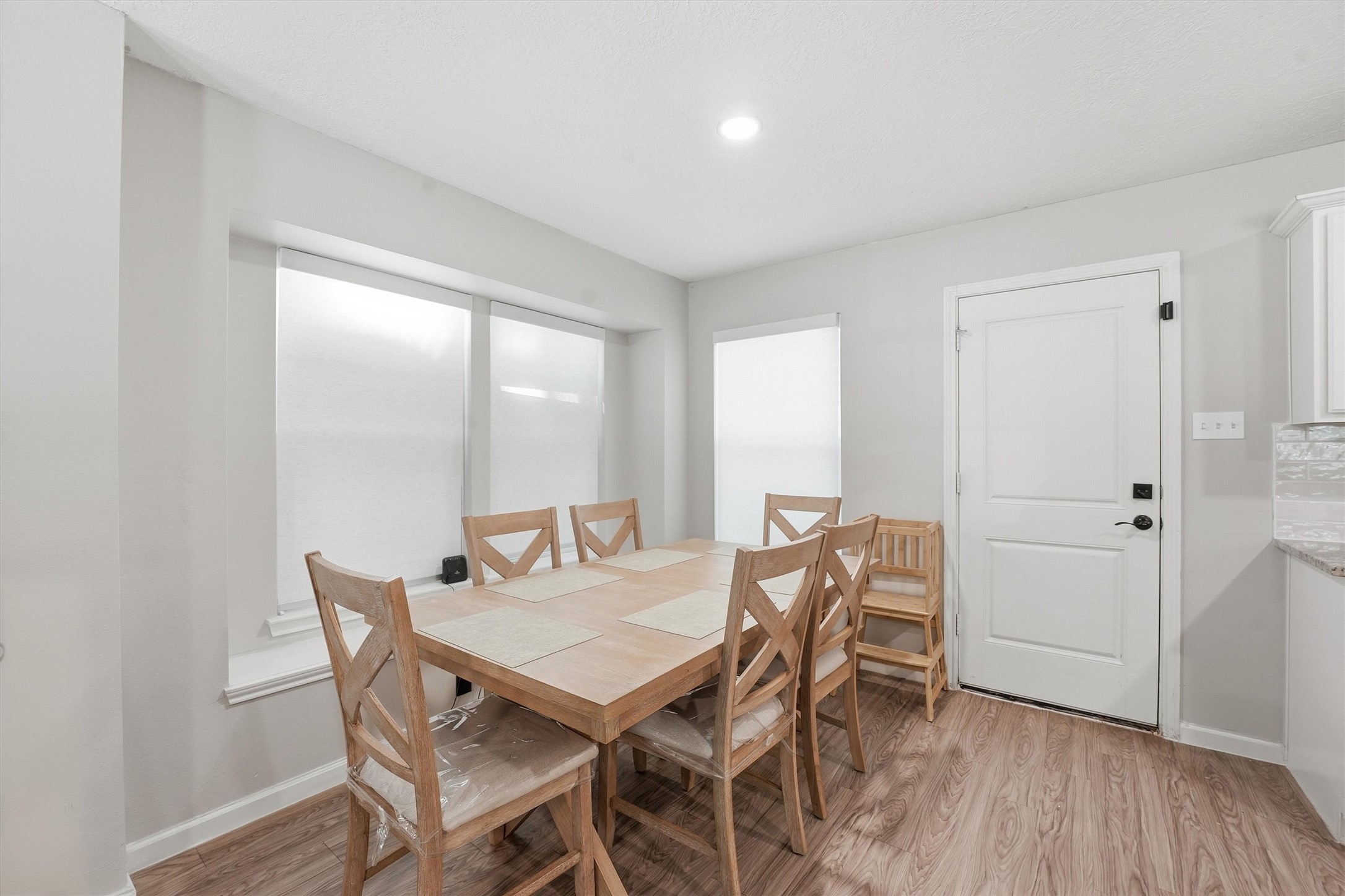 15011 Crockett Road Willis, TX 77378 - Photo 4 of 24 Dedicated dining space perfect for meals or entertaining.