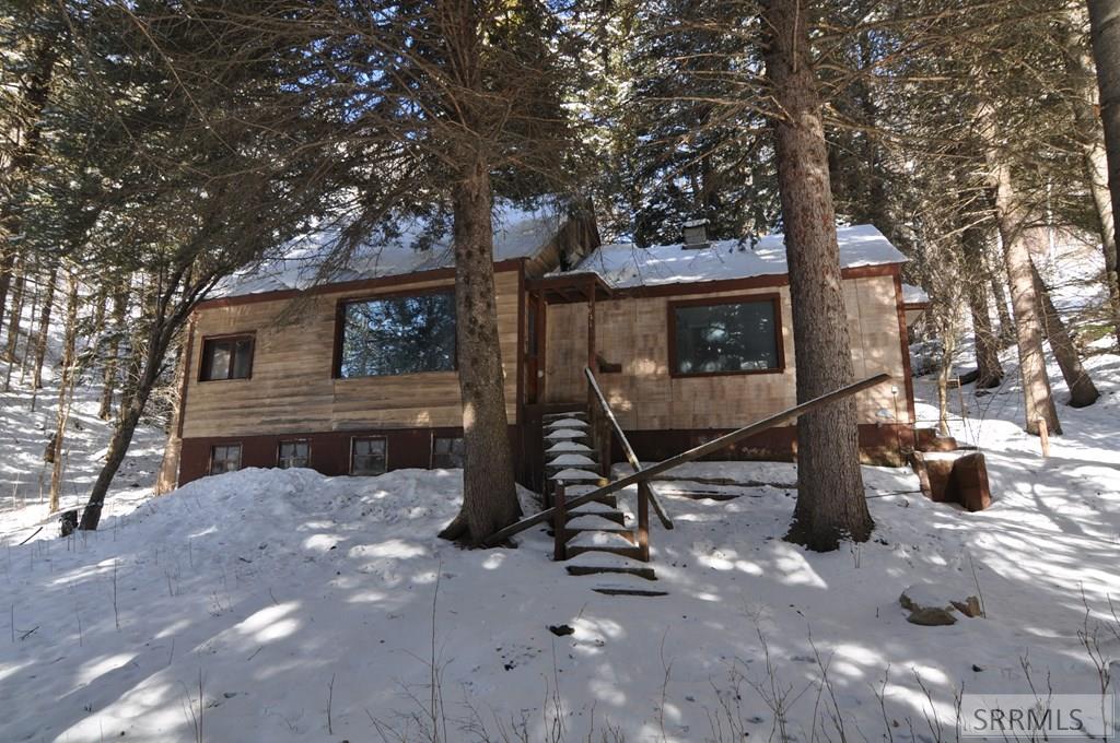 4021 Swan Valley Highway Irwin, ID 83428 - Photo 13 of 39 guest house or rental