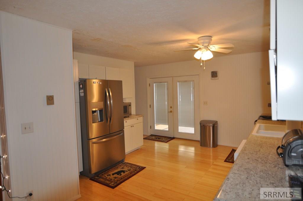 4021 Swan Valley Highway Irwin, ID 83428 - Photo 19 of 39 kitchen