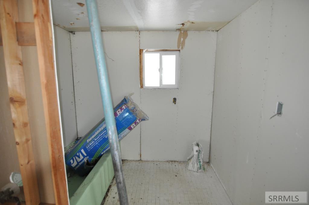 4021 Swan Valley Highway Irwin, ID 83428 - Photo 35 of 39 cabin interior