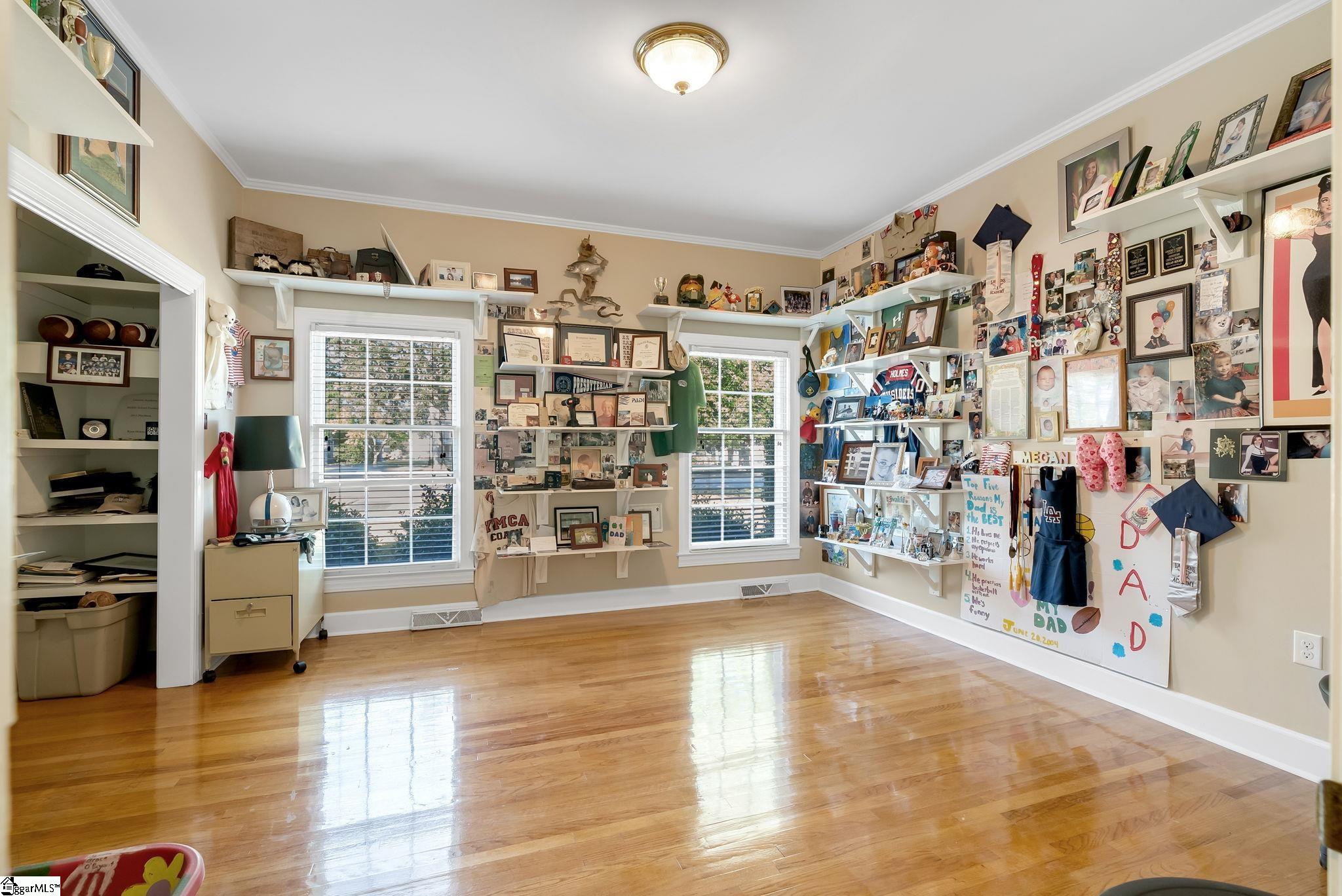 307 South Broad Street Clinton, SC 29325 - Photo 13 of 28