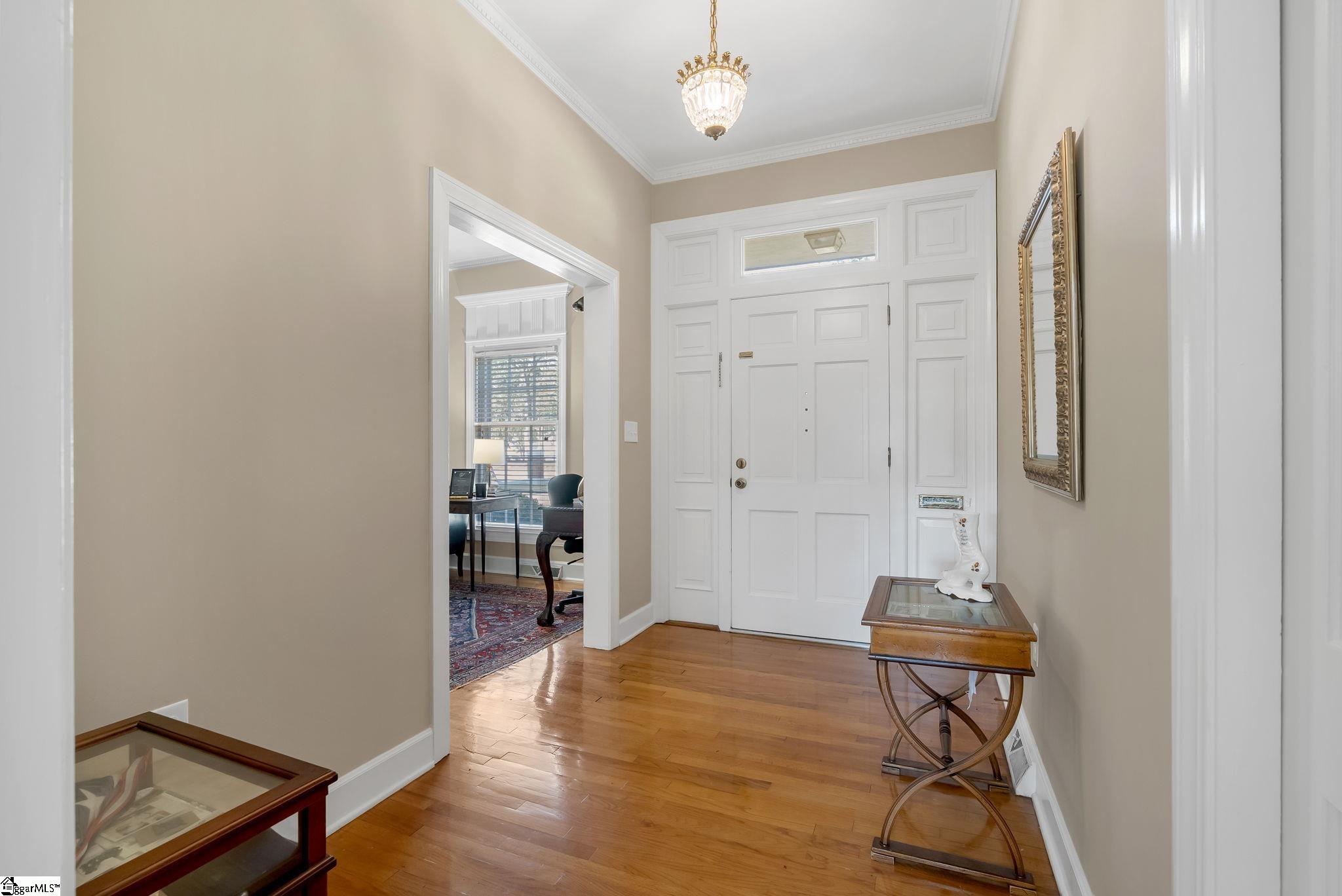 307 South Broad Street Clinton, SC 29325 - Photo 10 of 28