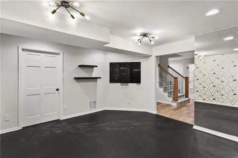 $750,000 | 5255 West 129th Terrace, Leawood, KS 66209