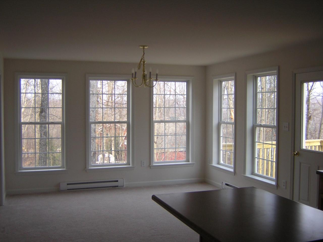 2209 Inverhouse Road Henryville, PA 18332 - Photo 4 of 9 Dining Room