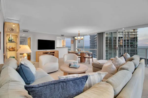 $3,495,000 | 1770 Avenida Del Mundo, Unit 809, Coronado, CA 92118