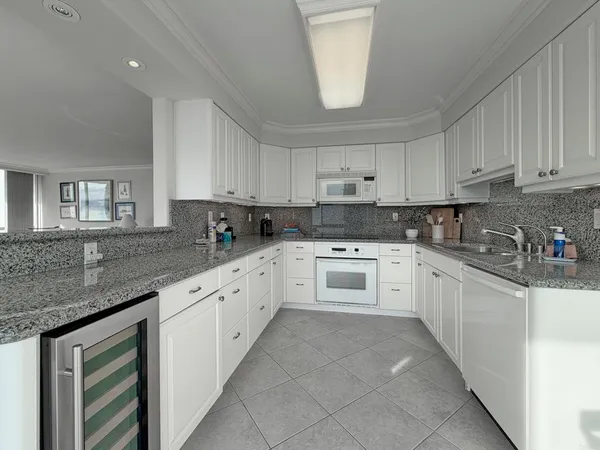 $3,495,000 | 1770 Avenida Del Mundo, Unit 809, Coronado, CA 92118