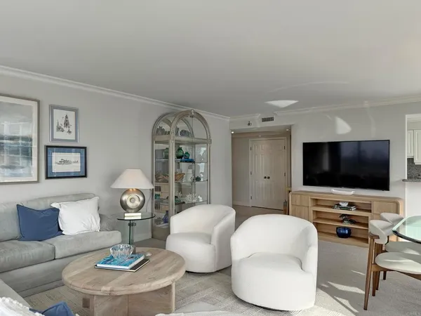 $3,495,000 | 1770 Avenida Del Mundo, Unit 809, Coronado, CA 92118