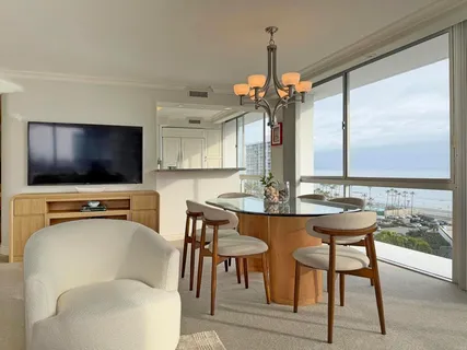 $3,495,000 | 1770 Avenida Del Mundo, Unit 809, Coronado, CA 92118