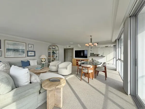 $3,495,000 | 1770 Avenida Del Mundo, Unit 809, Coronado, CA 92118