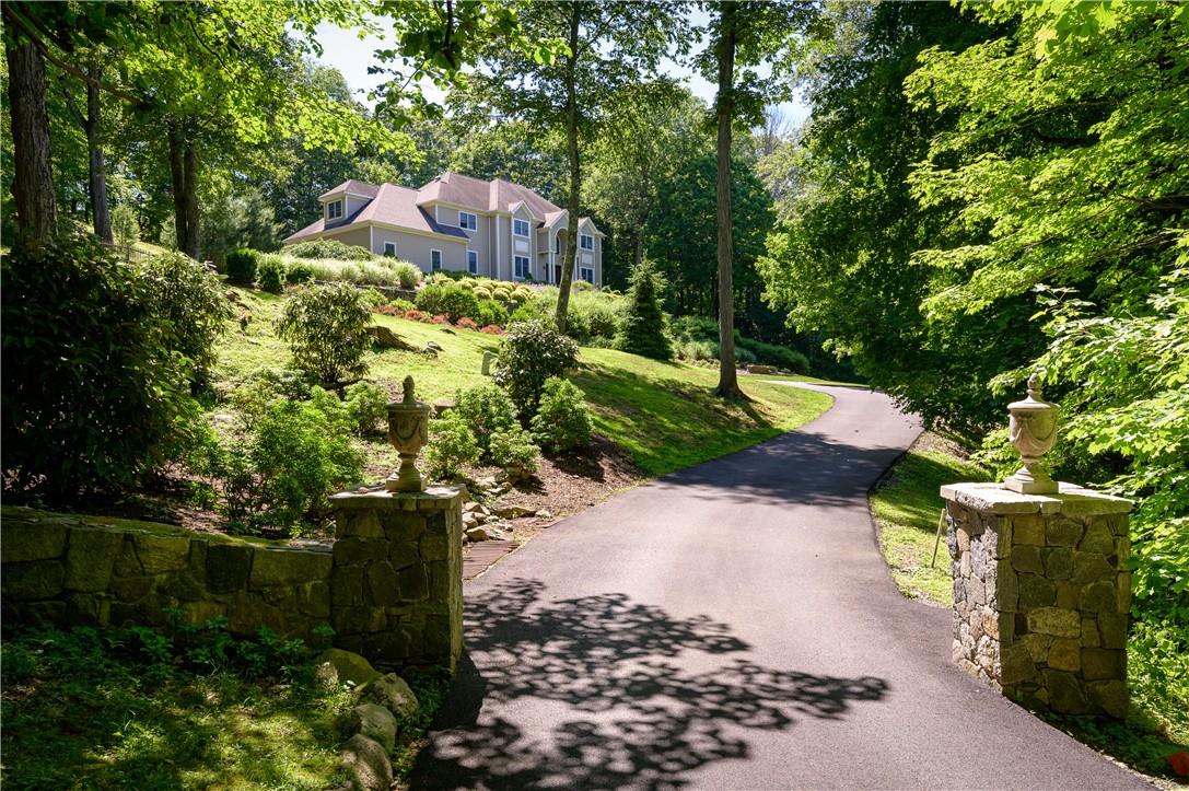 47 Autumn Ridge Road Pound Ridge, NY 10576 - Photo 1 of 1