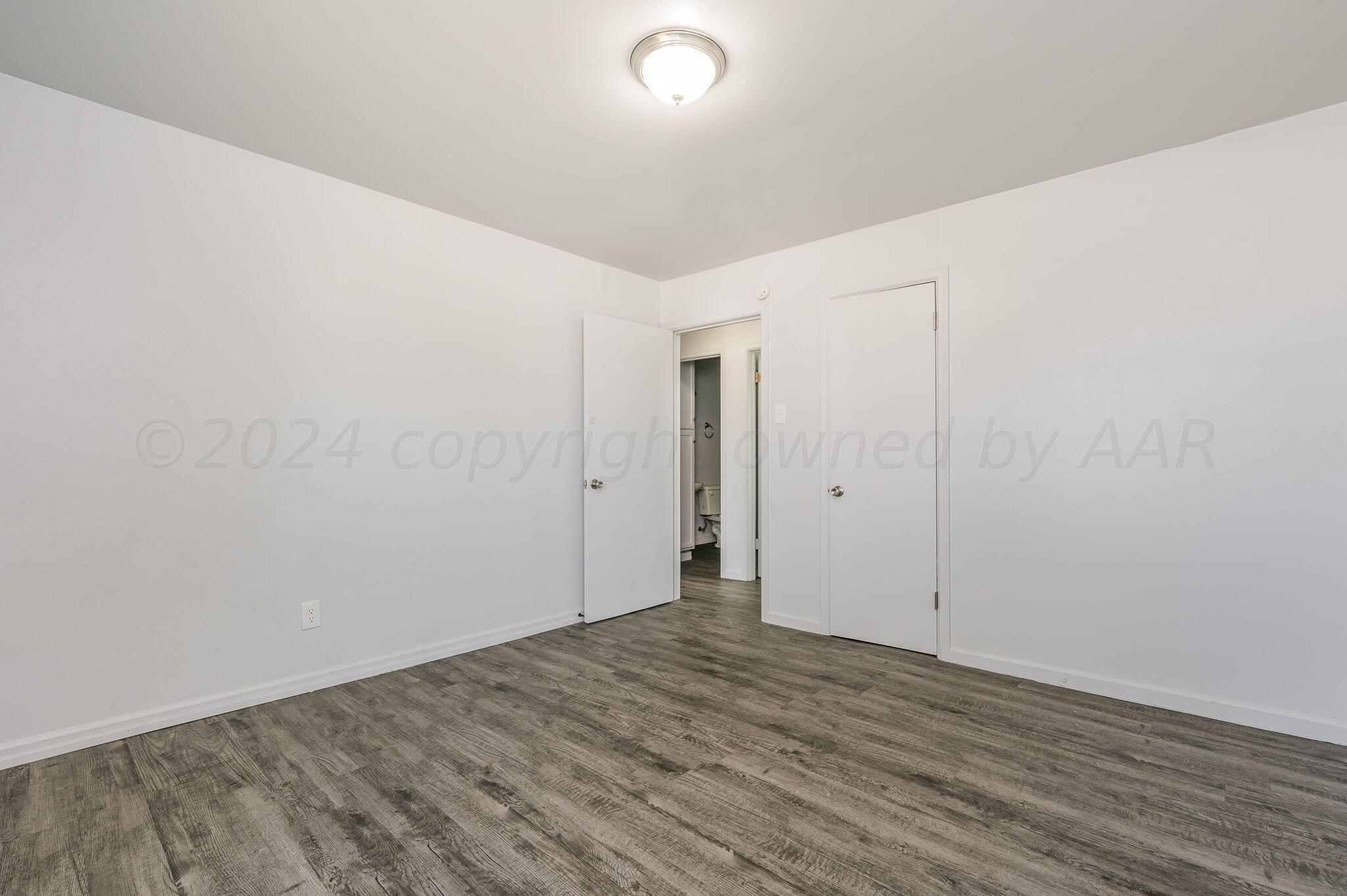 3703 South Monroe Street Amarillo, TX 79110 - Photo 12 of 17 Master Bedroom-2